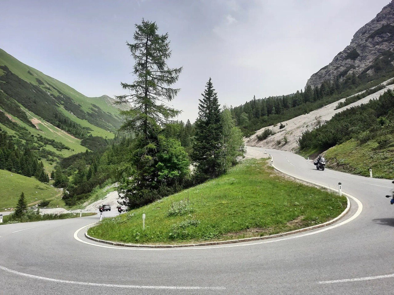 Early Summer Alpine Pass Hahntennjoch Epic Ride